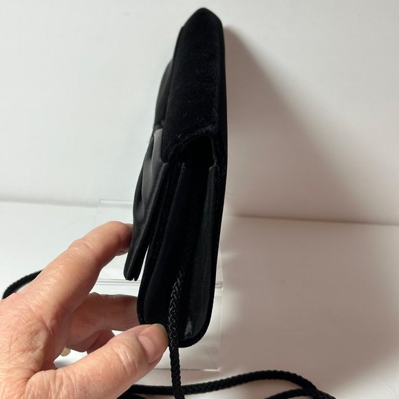 La Regale Black Velvet Evening Shoulder Bag Satin Bow Christmas Holiday Party - Picture 3 of 9